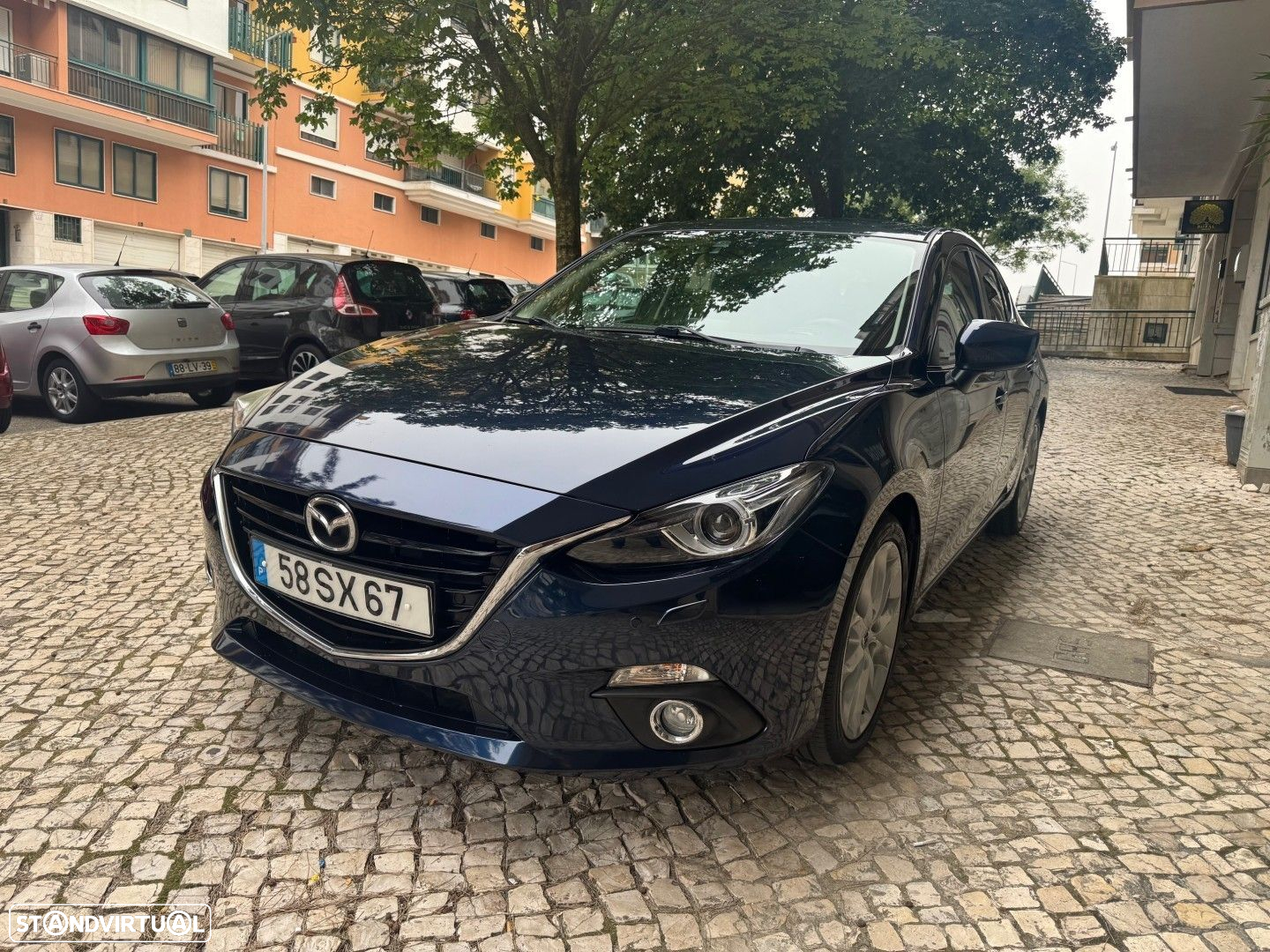 Mazda 3 1.5 Sky-D Excellence Navi - 3