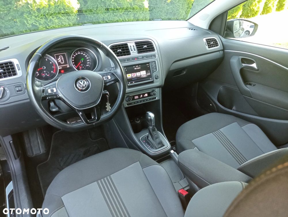 Volkswagen Polo 1.2 TSI Blue Motion Technology DSG Allstar - 17
