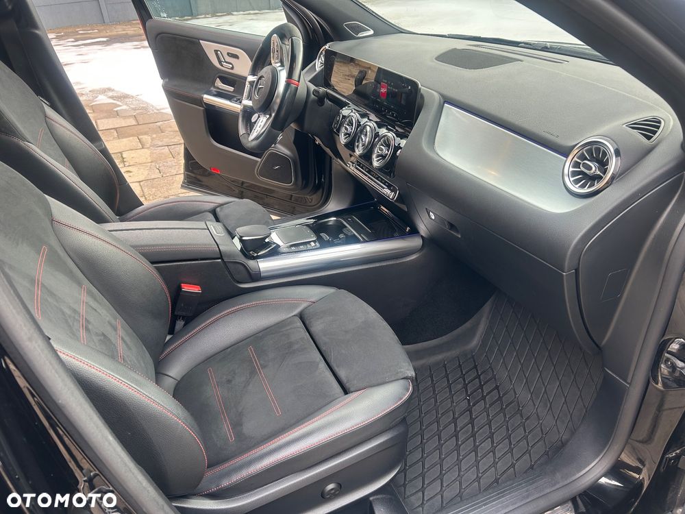 Mercedes-Benz GLA AMG 45 4Matic+ AMG Speedshift DCT 8G - 7