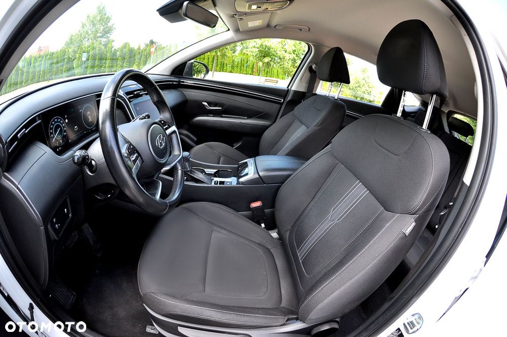Hyundai Tucson 1.6 CRDi 48V-Hybrid 2WD DCT Trend - 27