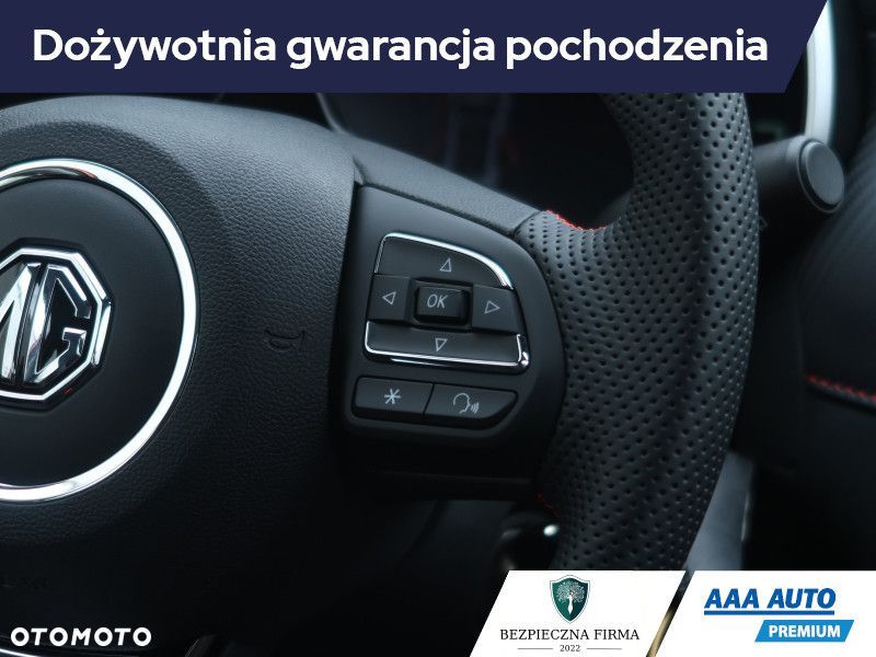 MG ZS - 21