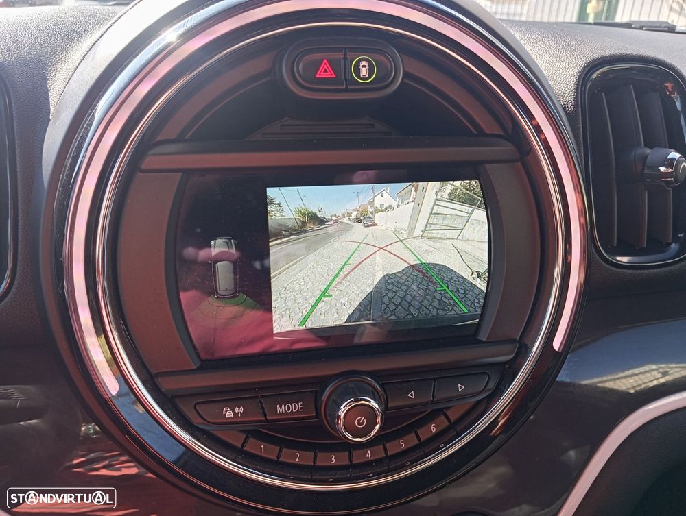 MINI Countryman Cooper SE ALL4 Auto - 17