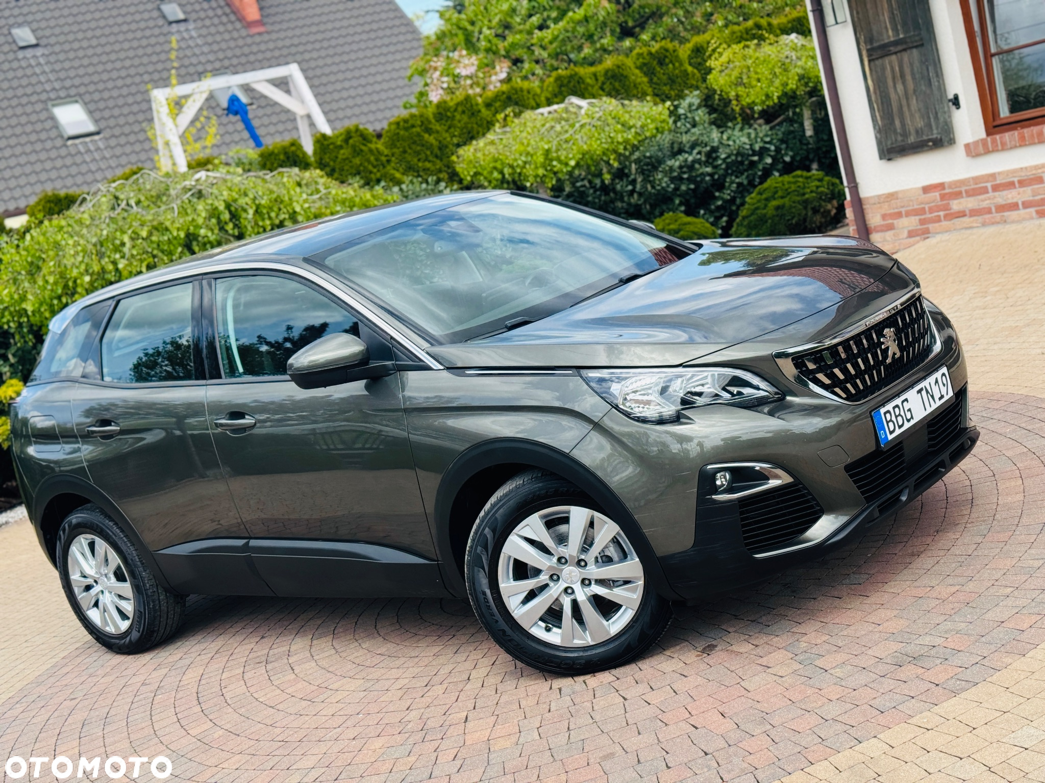 Peugeot 3008 1.5 BlueHDi Allure Pack S&S EAT8 - 3