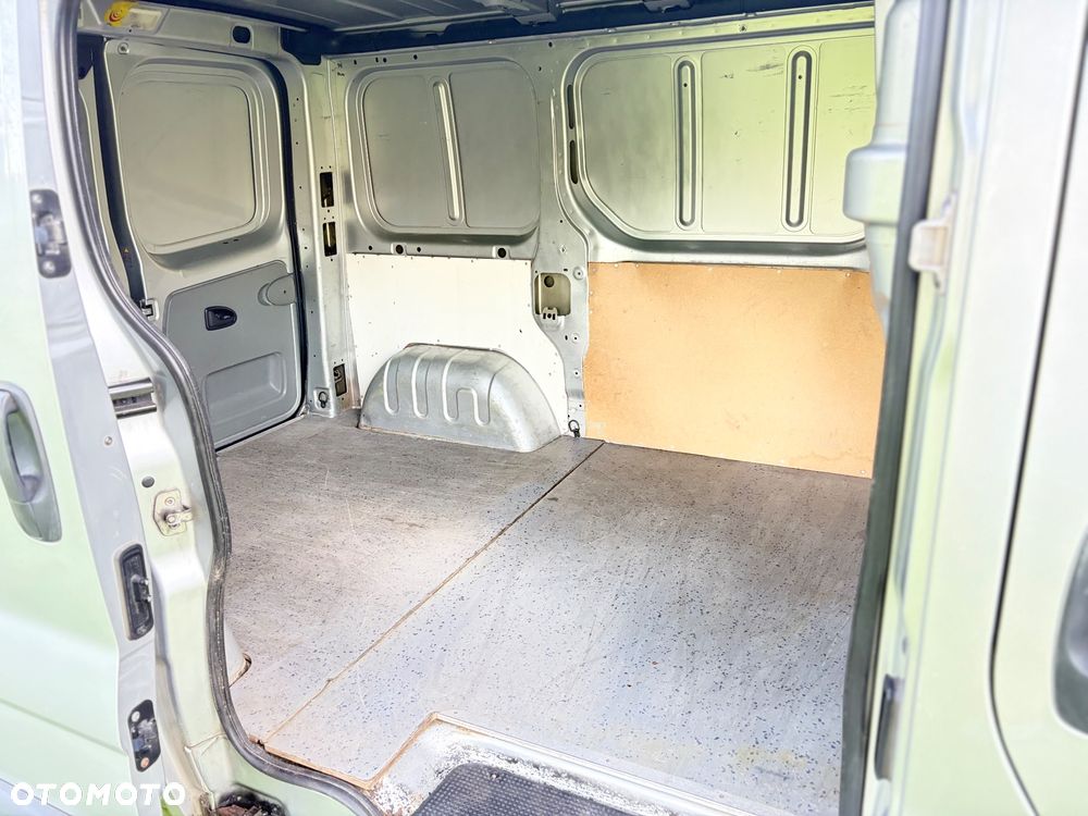 Opel Vivaro - 5