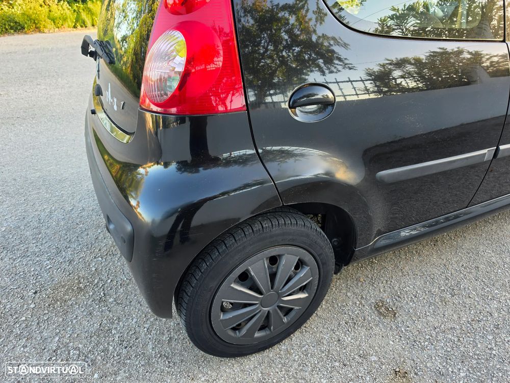 Peugeot 107 1.0 Trendy - 6