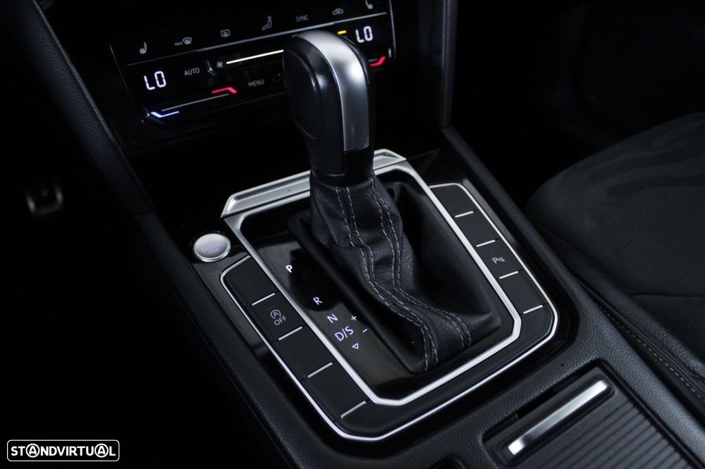 VW Arteon Shooting Brake 2.0 TDI R-Line DSG - 34