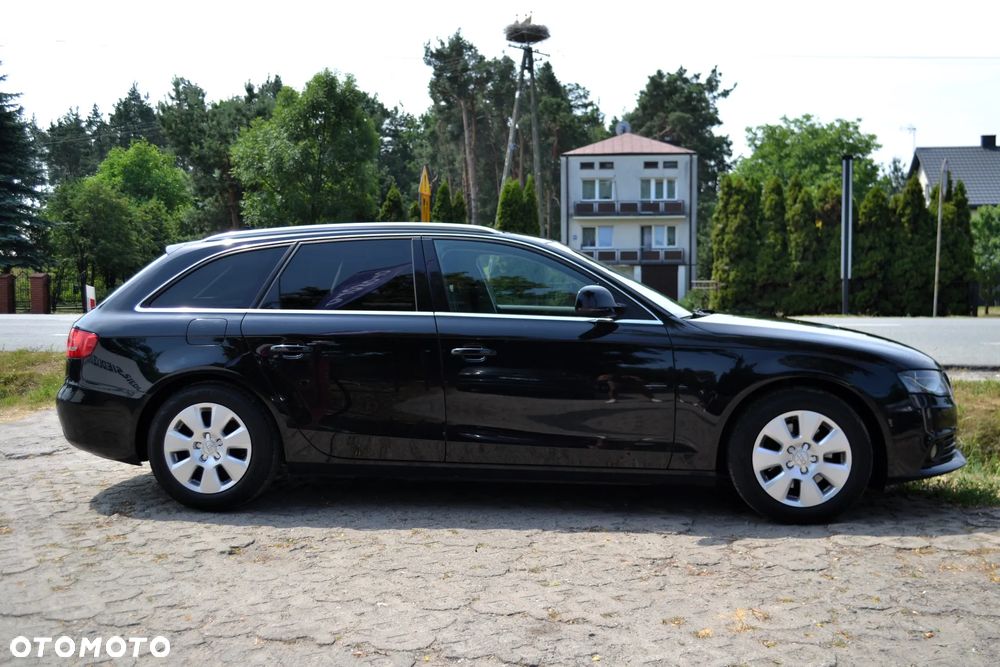 Audi A4 Avant 2.0 TDI DPF multitronic Ambiente - 14