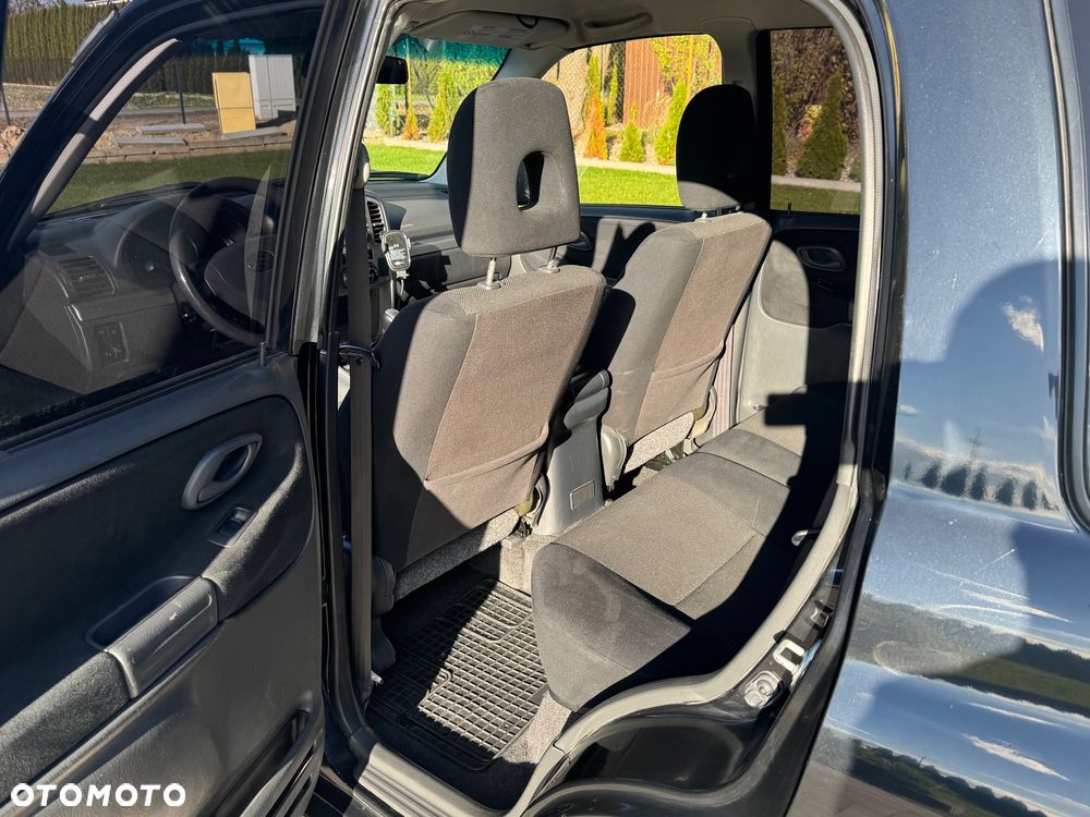 Suzuki Grand Vitara - 9