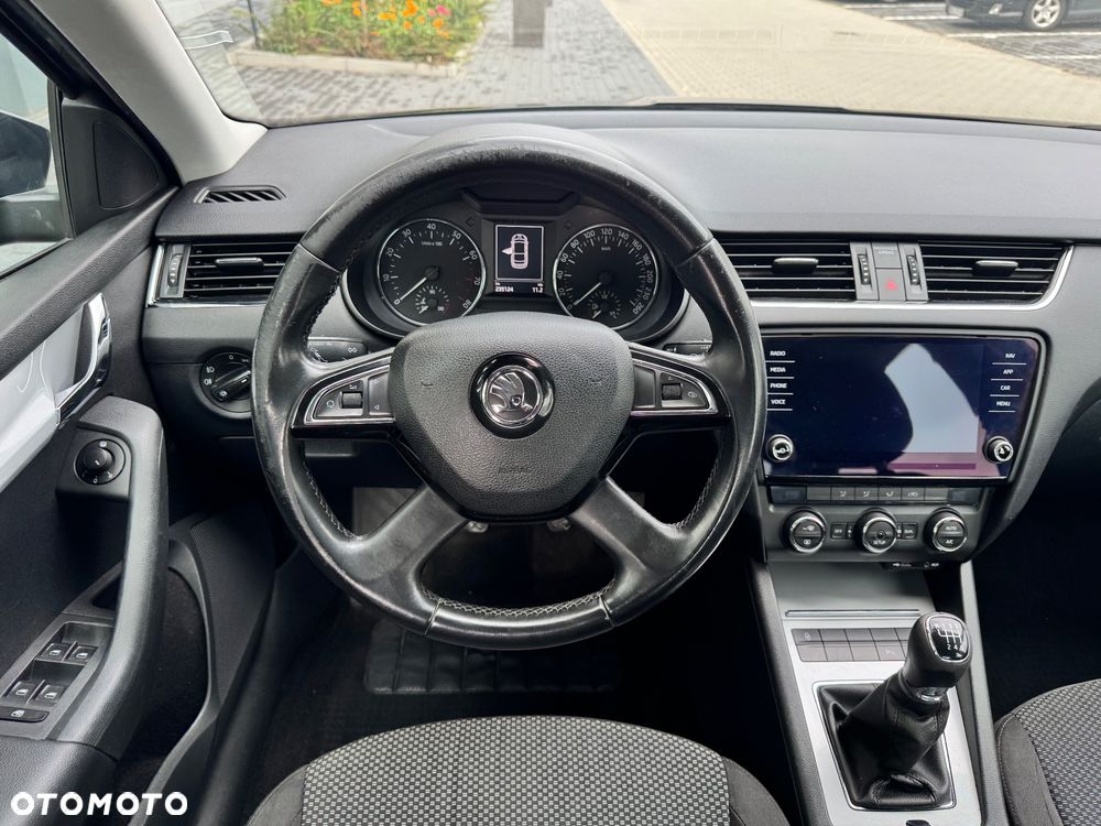 Skoda Octavia 1.4 TSI Ambition - 13