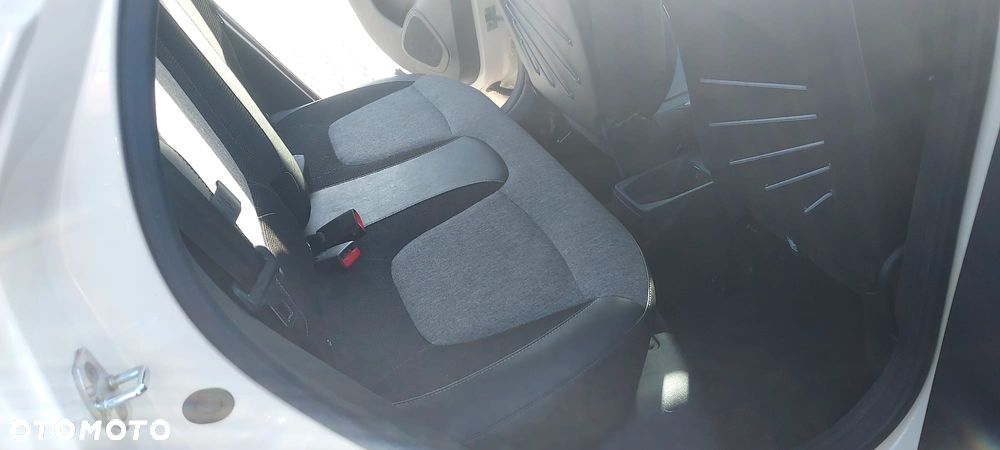 Renault Captur (ENERGY) TCe 90 BOSE EDITION - 20