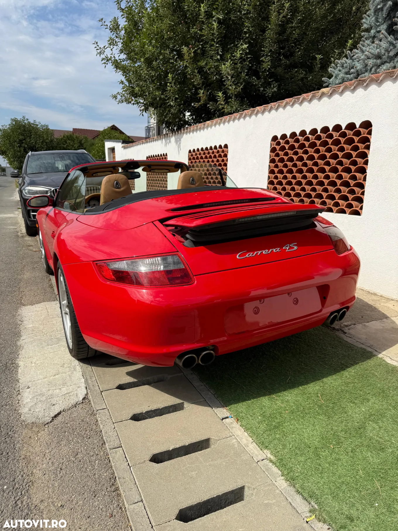 Porsche 911 Carrera 4 S Cabrio - 3