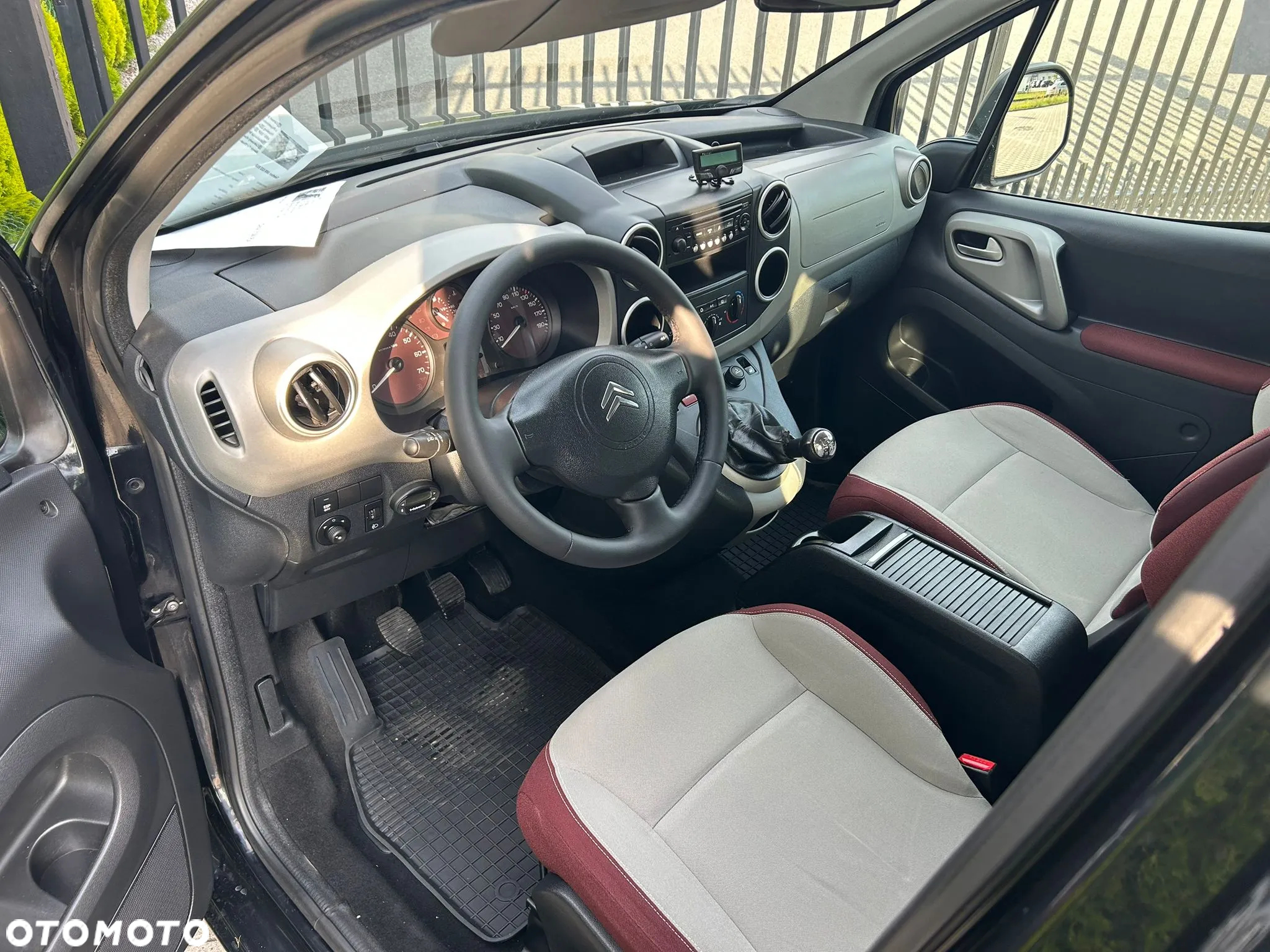 Citroën Berlingo 1.6 HDi 110 FAP Multispace Exclusive - 3