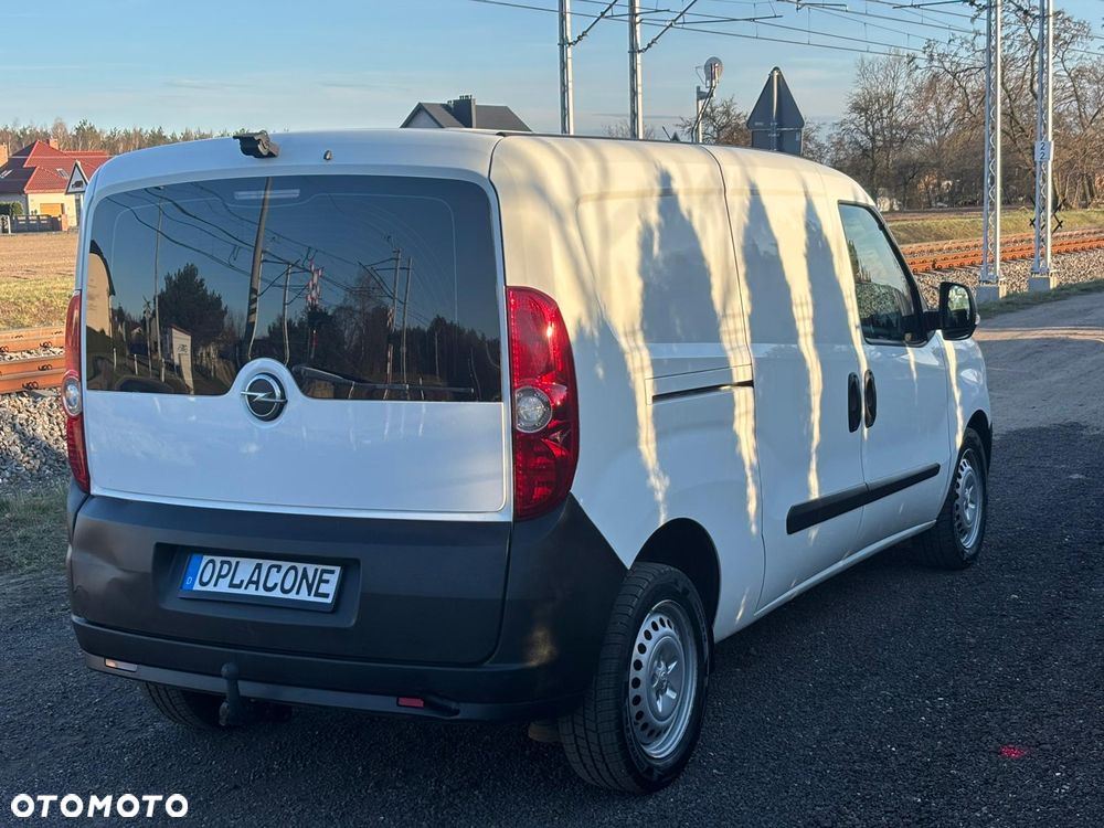 Opel COMBO MAXI - 8