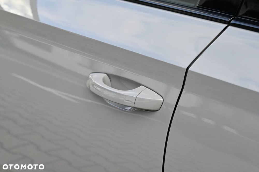 Skoda Superb 2.0 TDI 4x4 DSG Sportline - 11