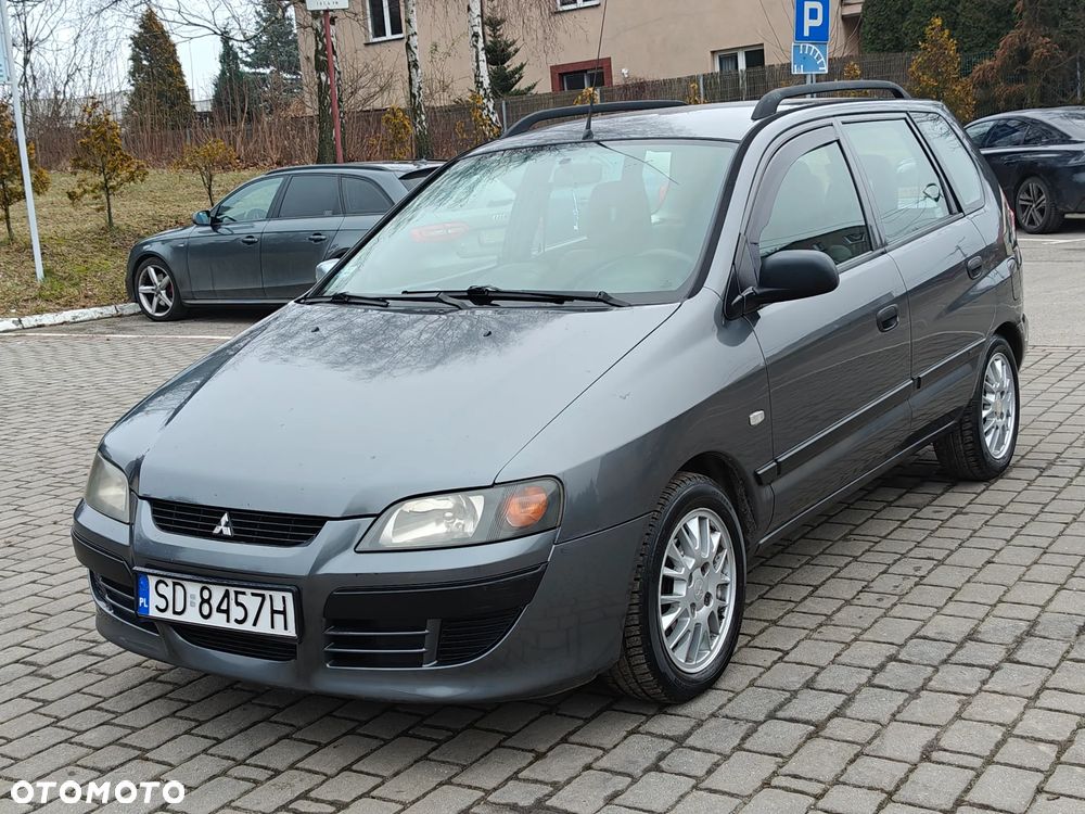 Mitsubishi Space Star 1.6 Intense - 16
