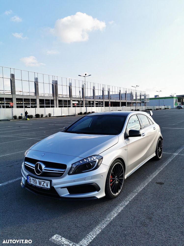 Mercedes-Benz A 45 AMG 4MATIC Aut. - 14