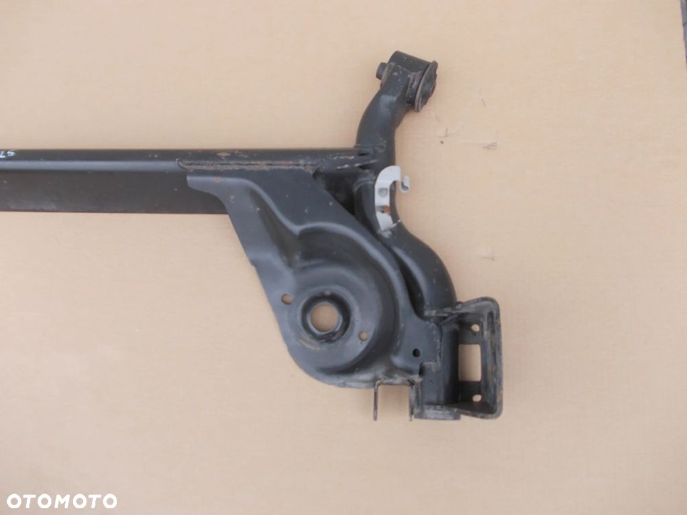 Belka tył oś Toyota Aygo I Peugeot 107 Citroen C1 - 2