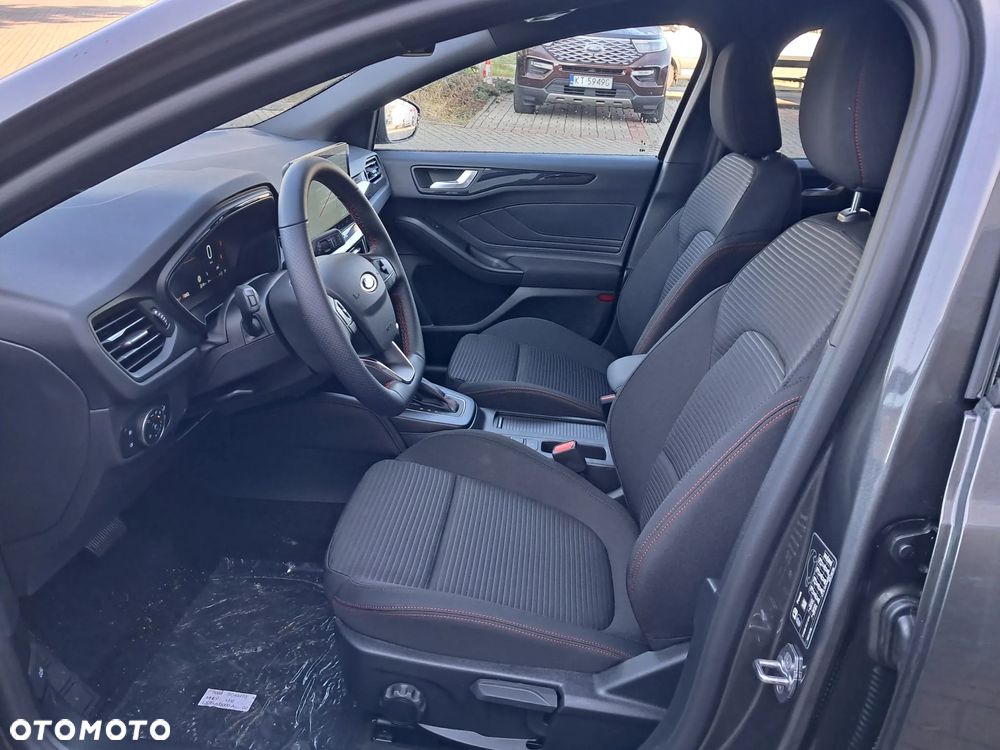 Ford Focus SW 1.0 EcoBoost mHEV ST-Line X - 12