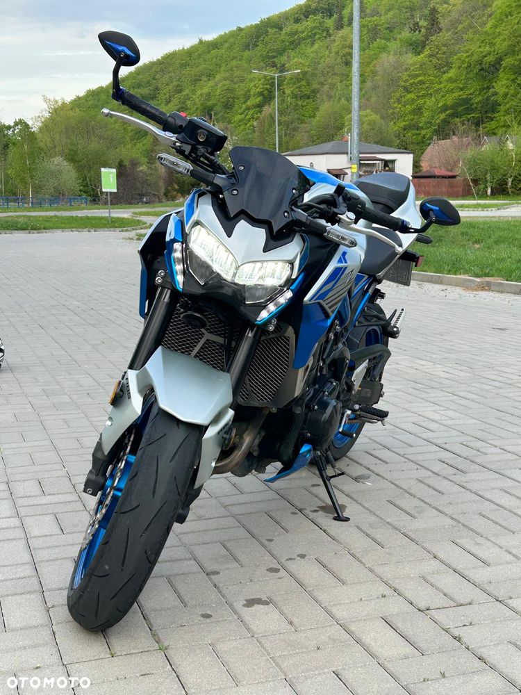 Kawasaki Z 900 - 10