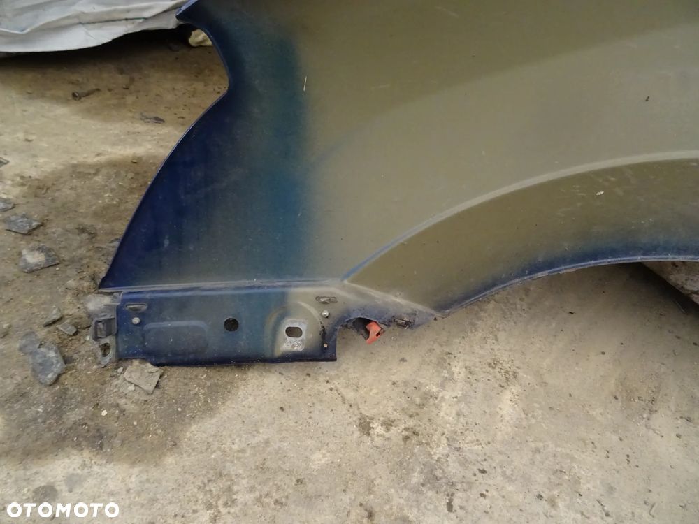 Błotnik Opel Meriva A prawy przód granatowy - 8