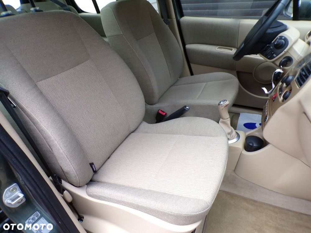 Renault Modus - 25