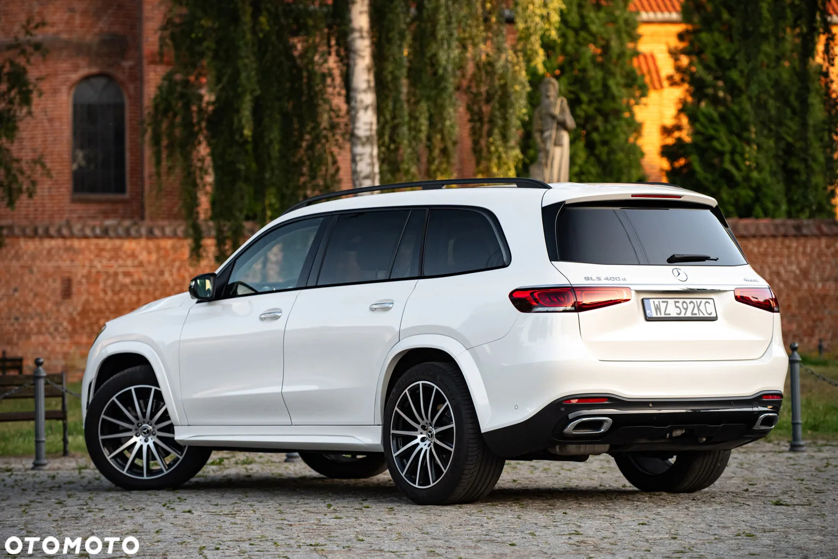 Mercedes-Benz GLS 400 d 4-Matic - 24