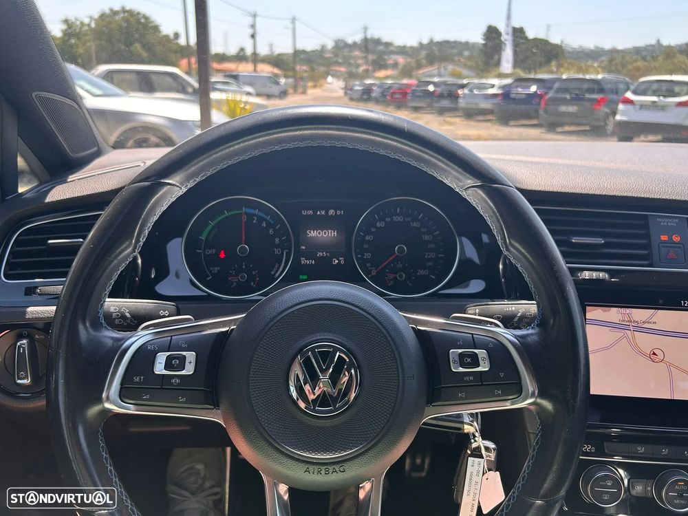 VW Golf - 10
