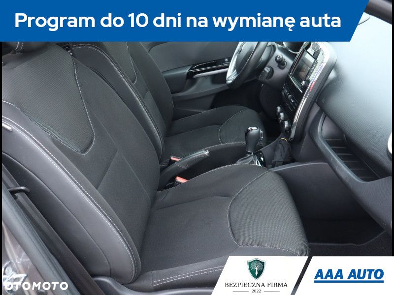 Renault Clio - 8