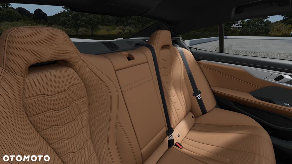BMW Seria 8 - 7