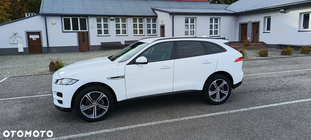 Jaguar F-Pace 20d Portfolio - 2