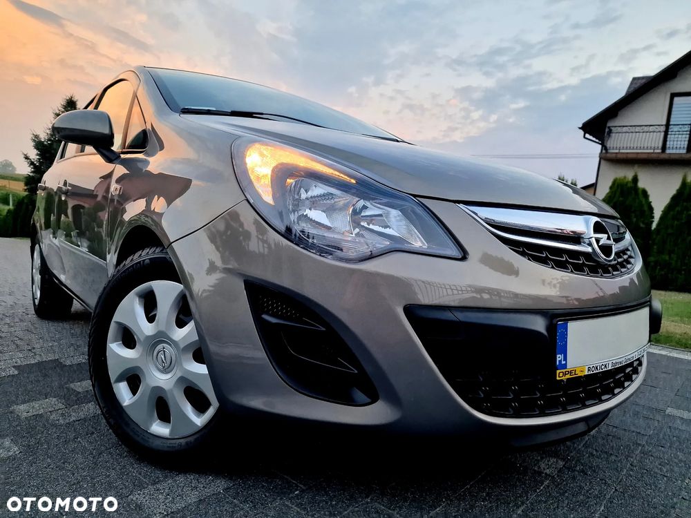 Opel Corsa 1.2 16V Cosmo S&S - 28