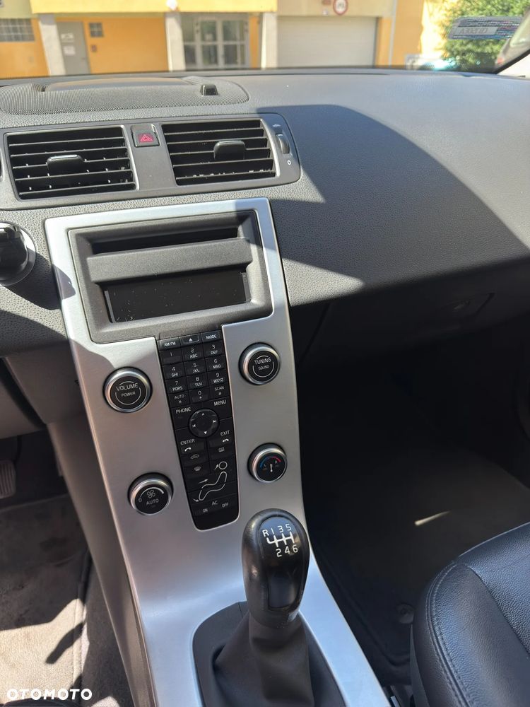 Volvo V50 - 19