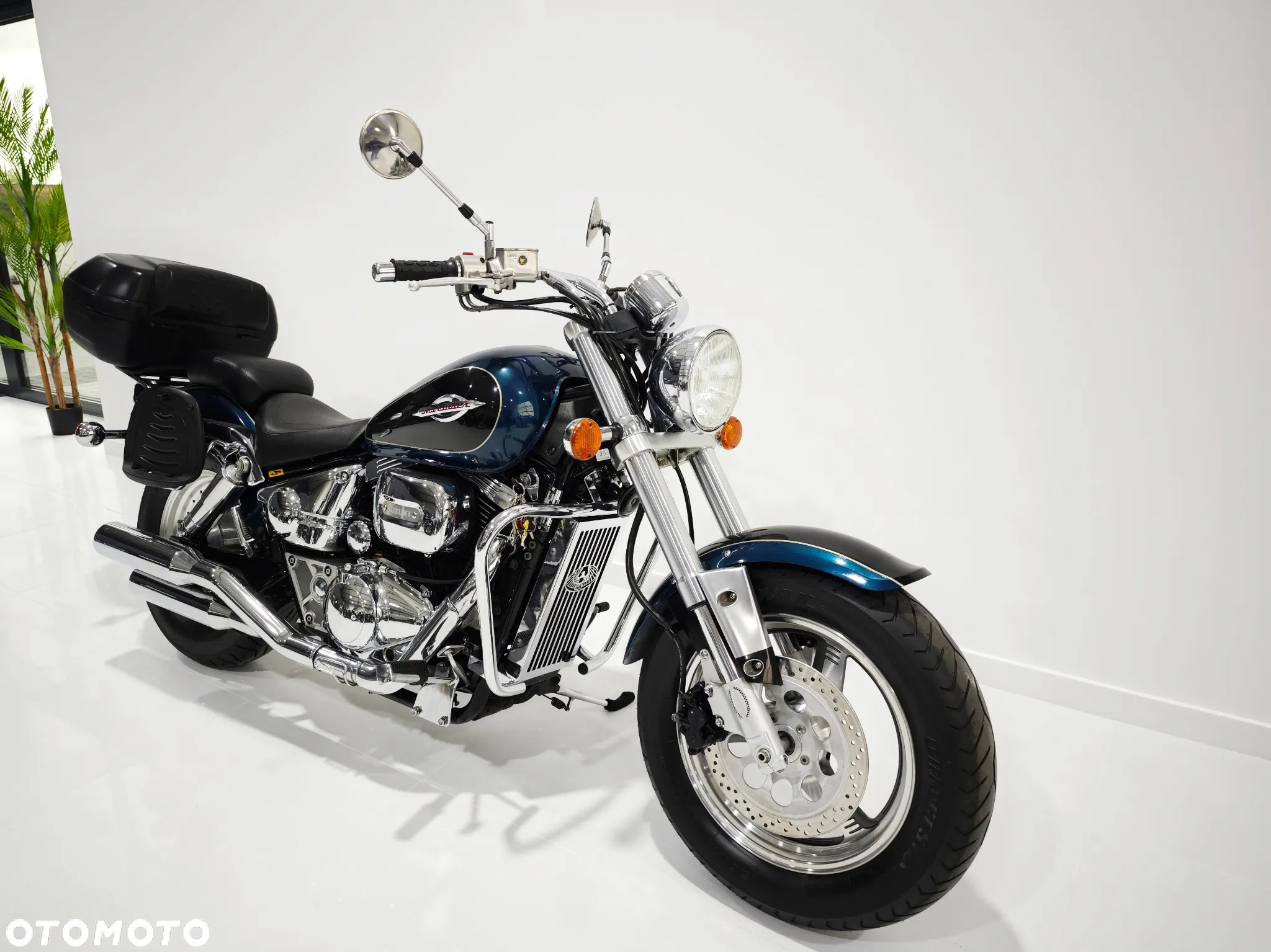 Suzuki Marauder - 6
