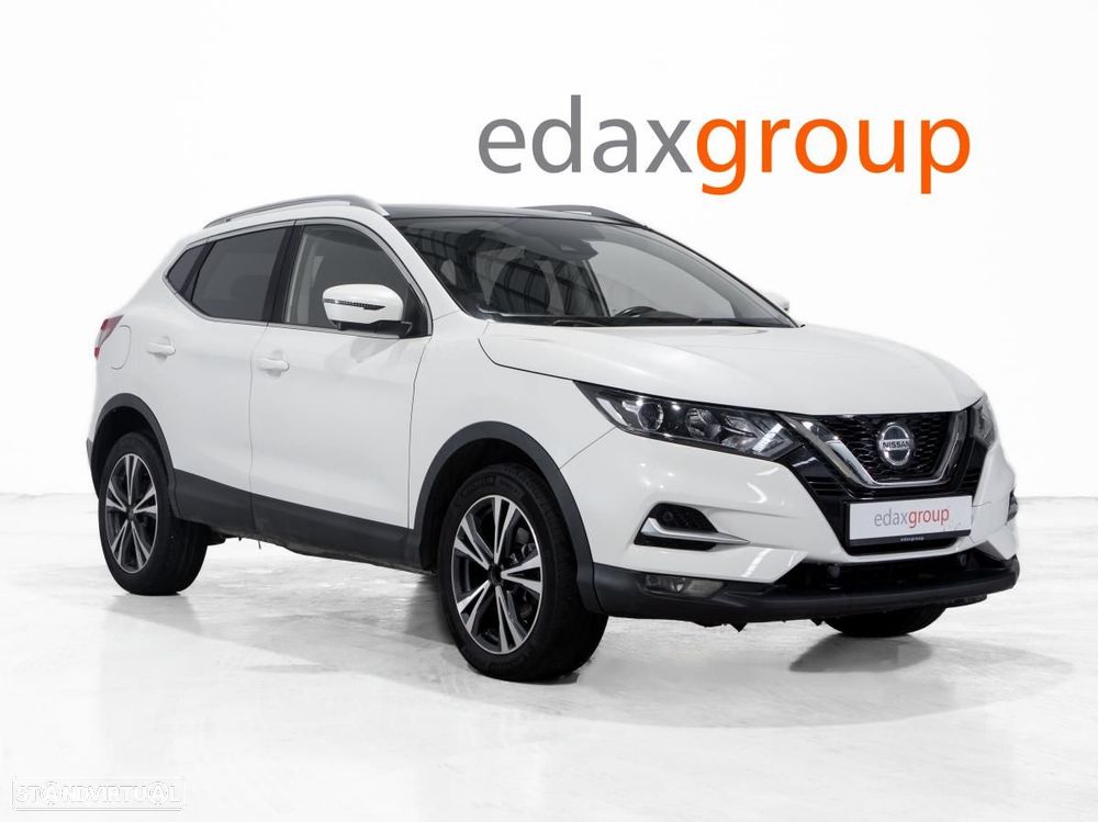 Nissan Qashqai 1.5 dCi N-Connecta - 1