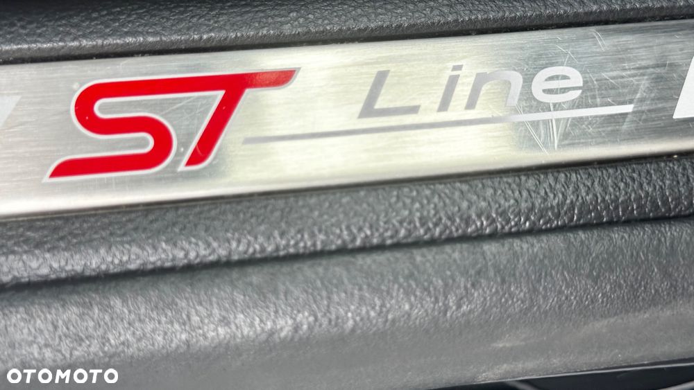 Ford S-Max - 18