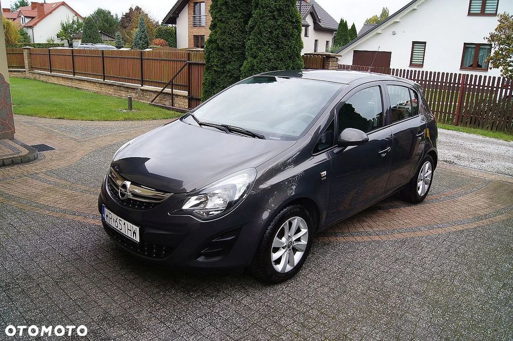 Opel Corsa 1.4 Enjoy - 1