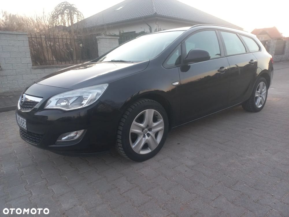 Opel Astra 2.0 CDTI DPF - 1