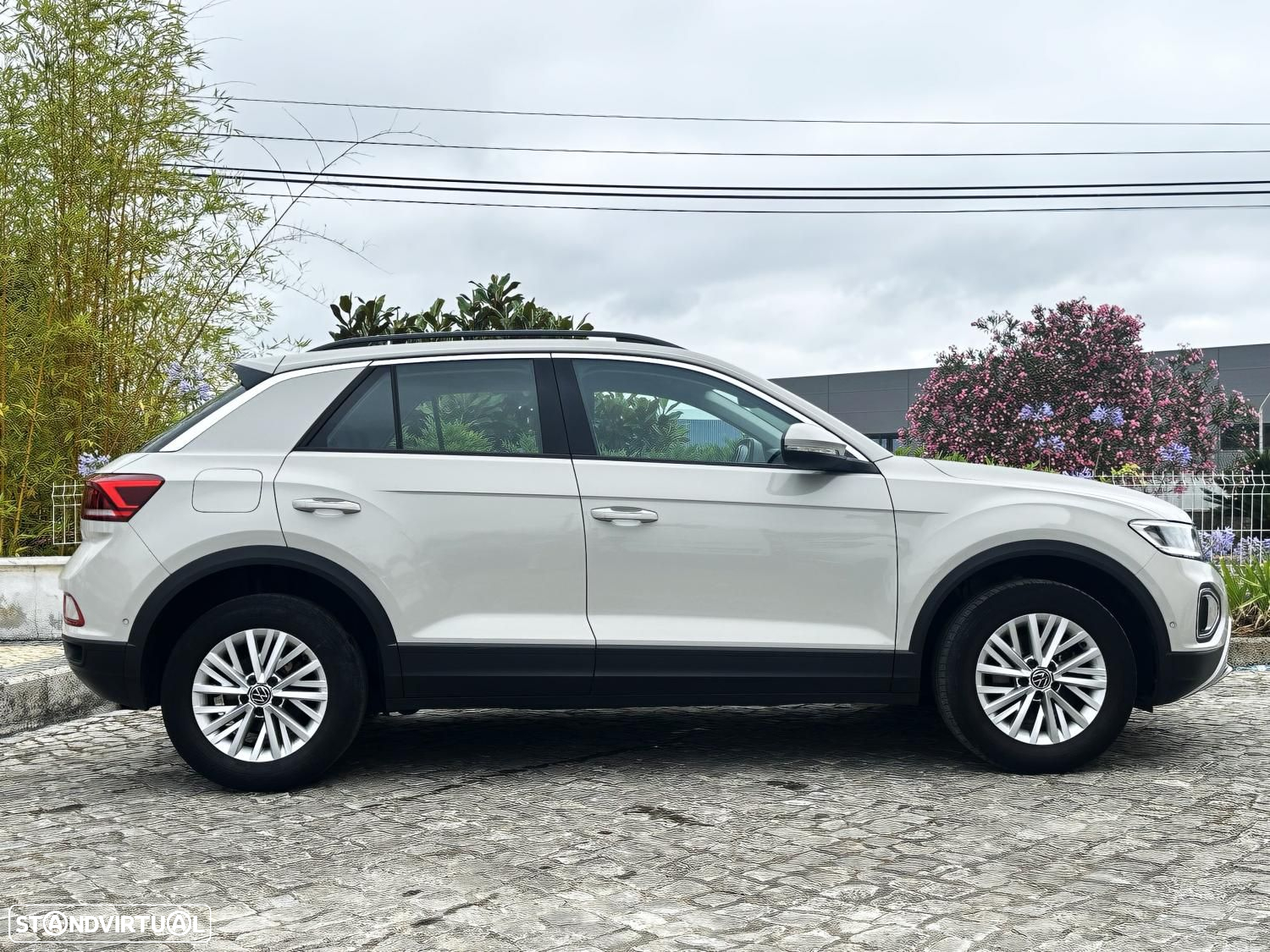 VW T-Roc 1.0 TSI Style - 2
