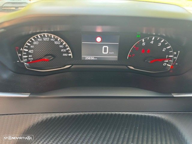 Peugeot 208 1.2 PureTech Allure - 9