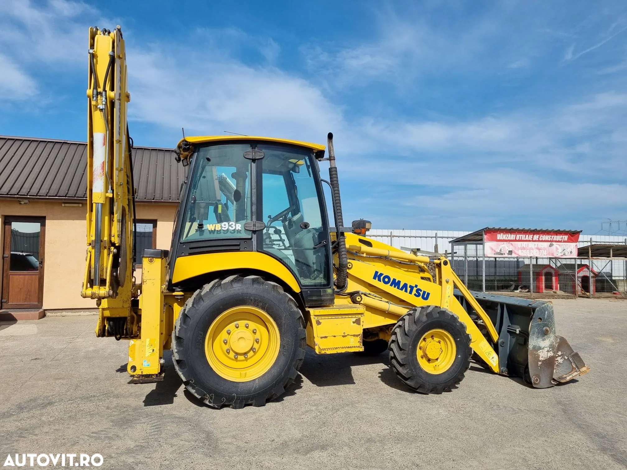 Komatsu WB 93 R-5 - 5