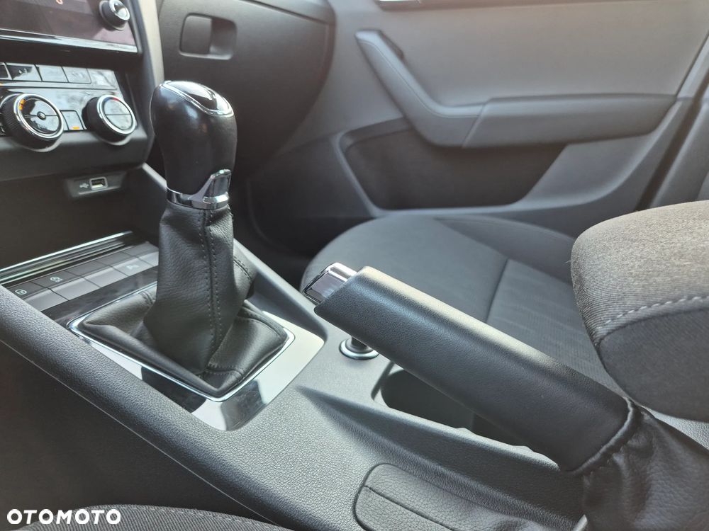 Skoda Octavia 1.4 TSI Style - 17