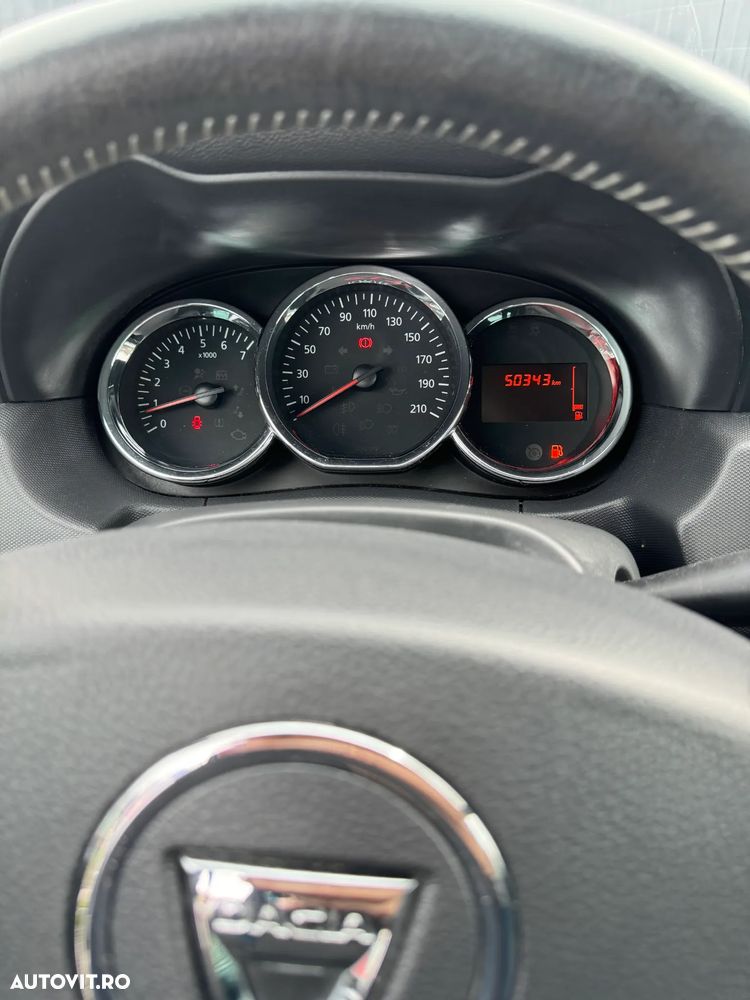 Dacia Duster SCe 115 4x2 Celebration - 10