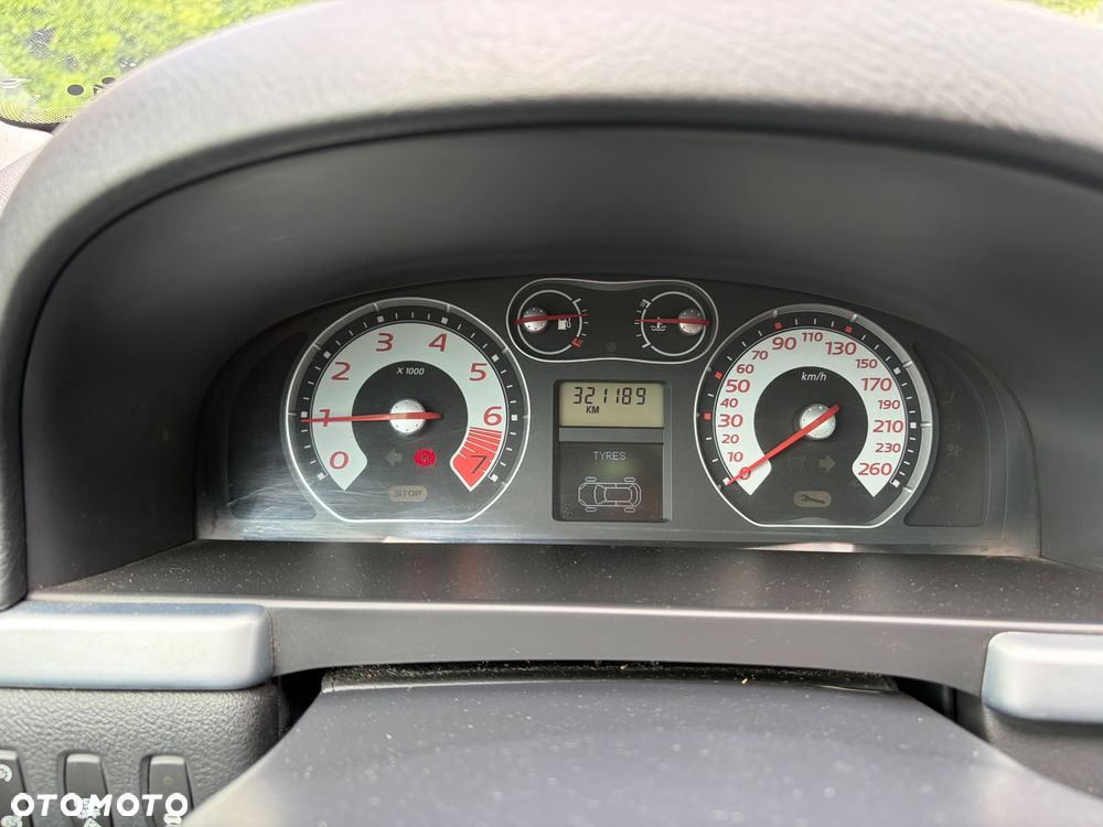 Renault Laguna 2.0 Turbo GT - 12
