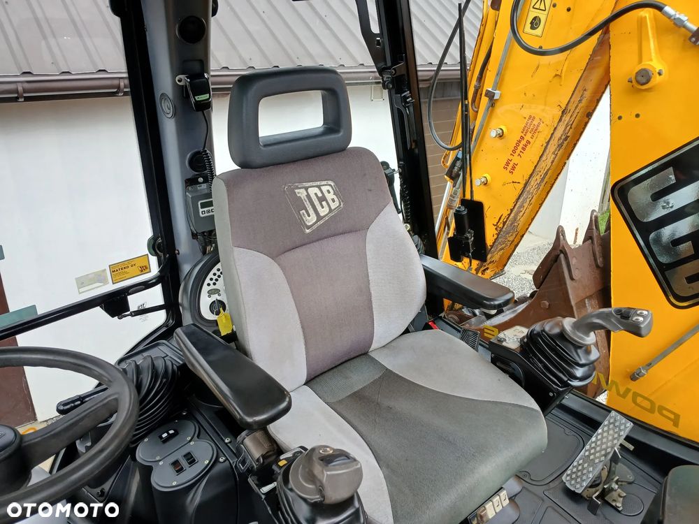 JCB 4CX/JOYSTICK/KLIMA/FULL OPCJA - 28