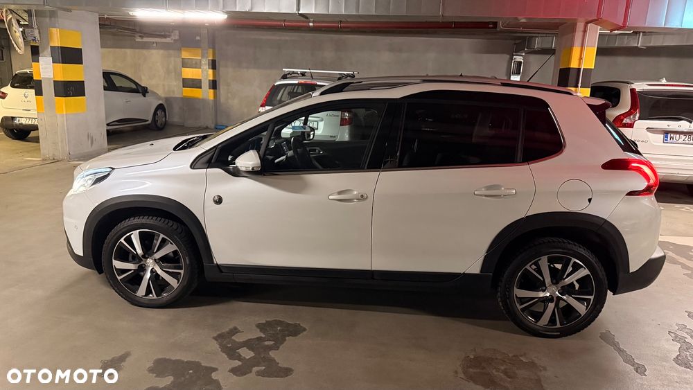 Peugeot 2008 1.2 Pure Tech Crossway S&S EAT6 - 17