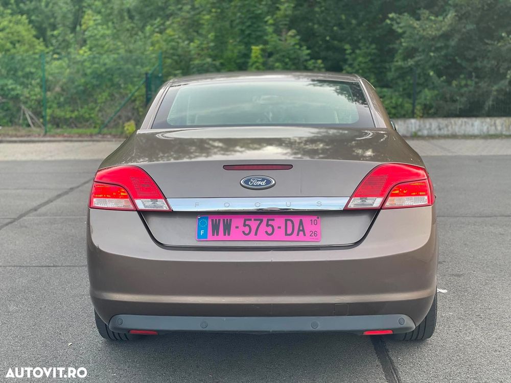 Ford Focus 2.0 TDCi DPF Trend - 6