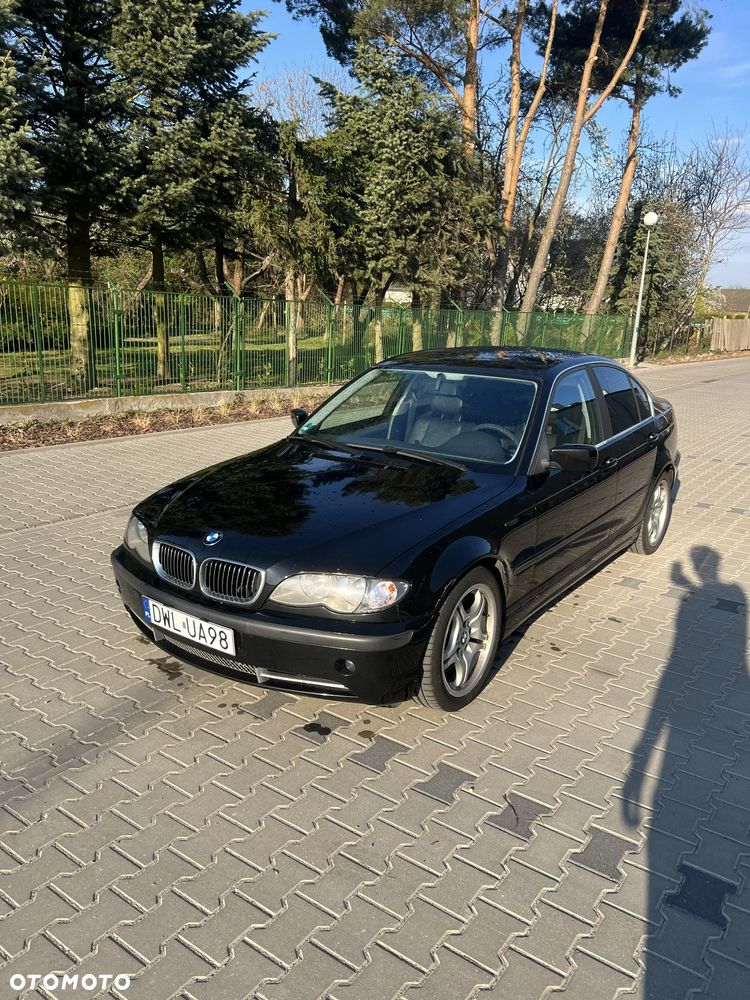 BMW Seria 3 330i - 4