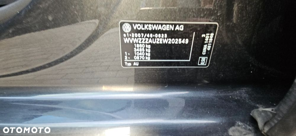 Volkswagen Golf - 16