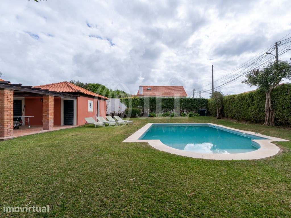 Moradia T4+1 com jardim na Areia em Cascais - Grande imagem: 4/34