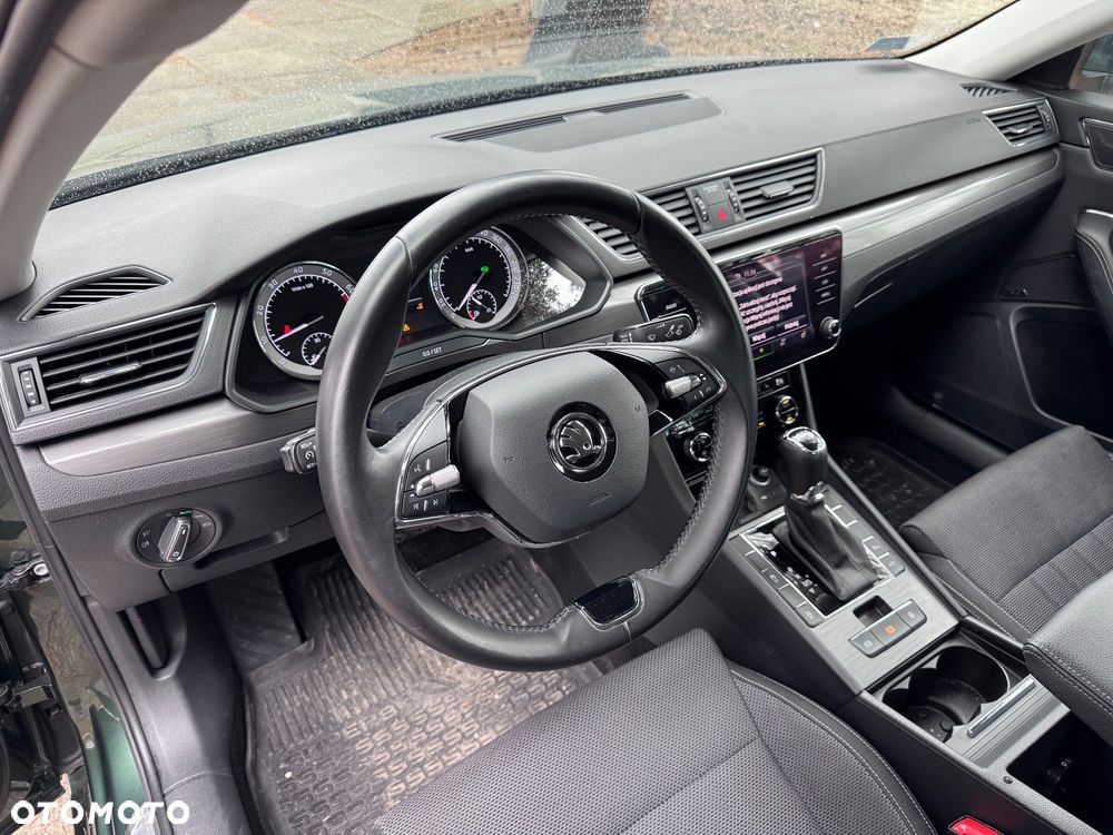 Skoda Superb 2.0 TSI Style DSG - 31